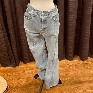 Vintage Levis 501 jeans. size 34x30